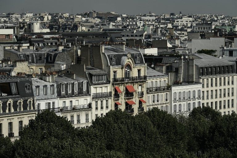 Sur un an, les prix des logements anciens ont reculé de plus de 5% au premier trimestre, selon les notaires de France et l’Insee.